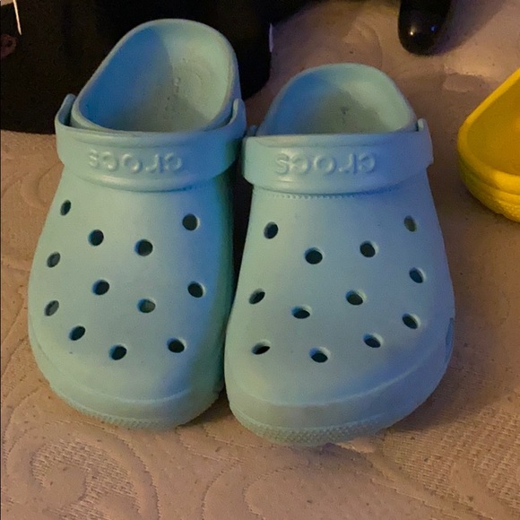 crocs baby blue
